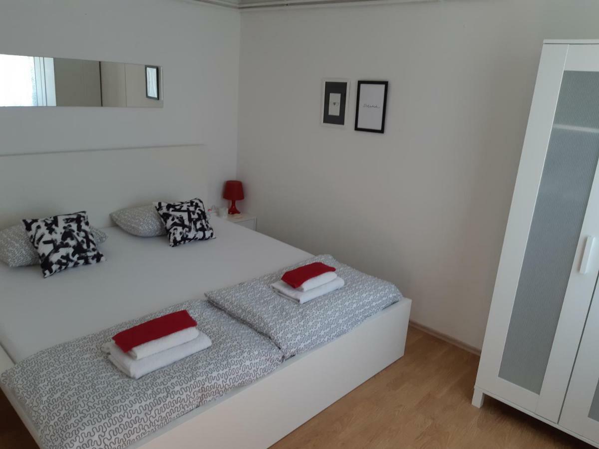 Mirjam Apartman Novi Vinodolski Kültér fotó